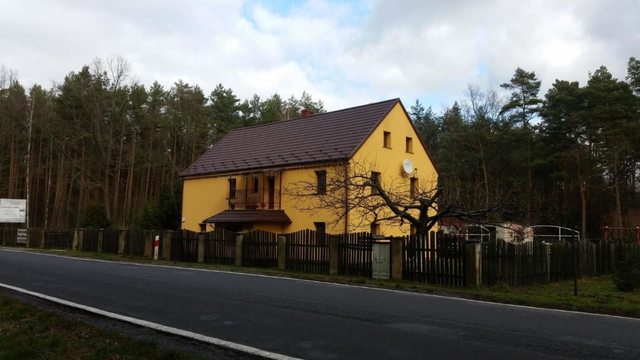 Проживание в семье POKOJE GOŚCINNE U KAROLA I Chocianów